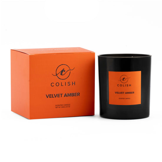 VELVET AMBER SCENTED CANDLE